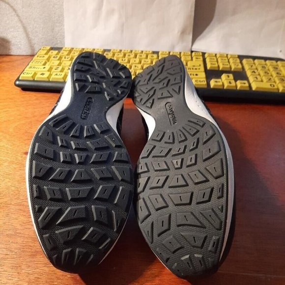 NEW ! Easy Spirit Walking Sneaker Zipper in Front Black Size 8 - Picture 5 of 5